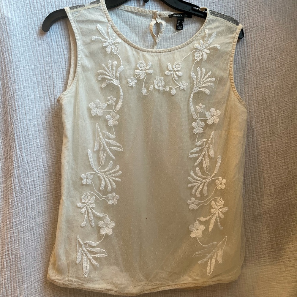 Mango ivory lace sleeveless blouse size M